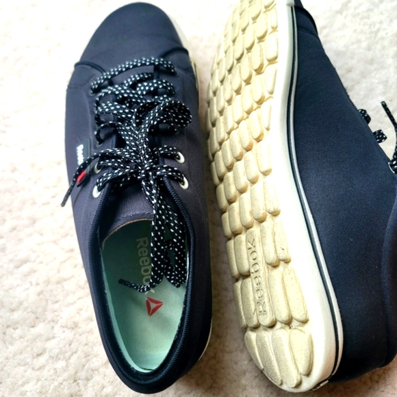 Reebok Skyscape Runaround Women's Walking Shoes Size 6 - Picture 7 of 9